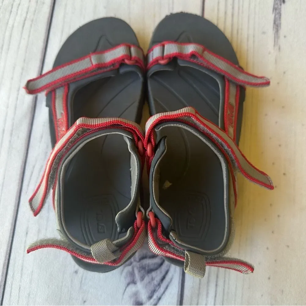 Teva Tanza Youth‎ Sandals Size 4 Unisex Adjustable Hook & Loop Hiking Water Shoe